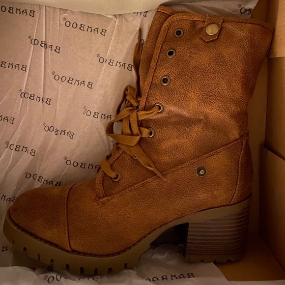 ☆BEST SELLER VEGAN LEATHER FUR LINED BOOTIES!!☆ - Picture 5 of 5